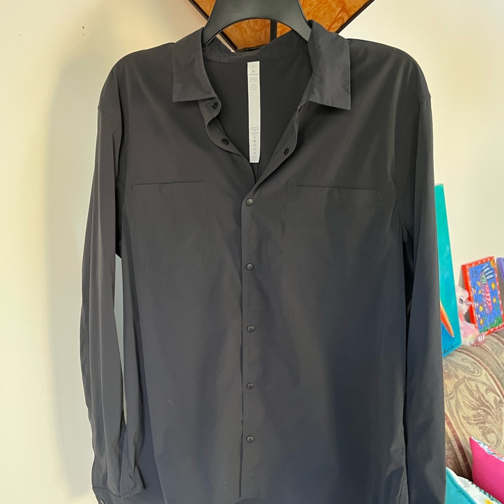 Lululemon Men’s Snap Front Long Sleeve Shirt